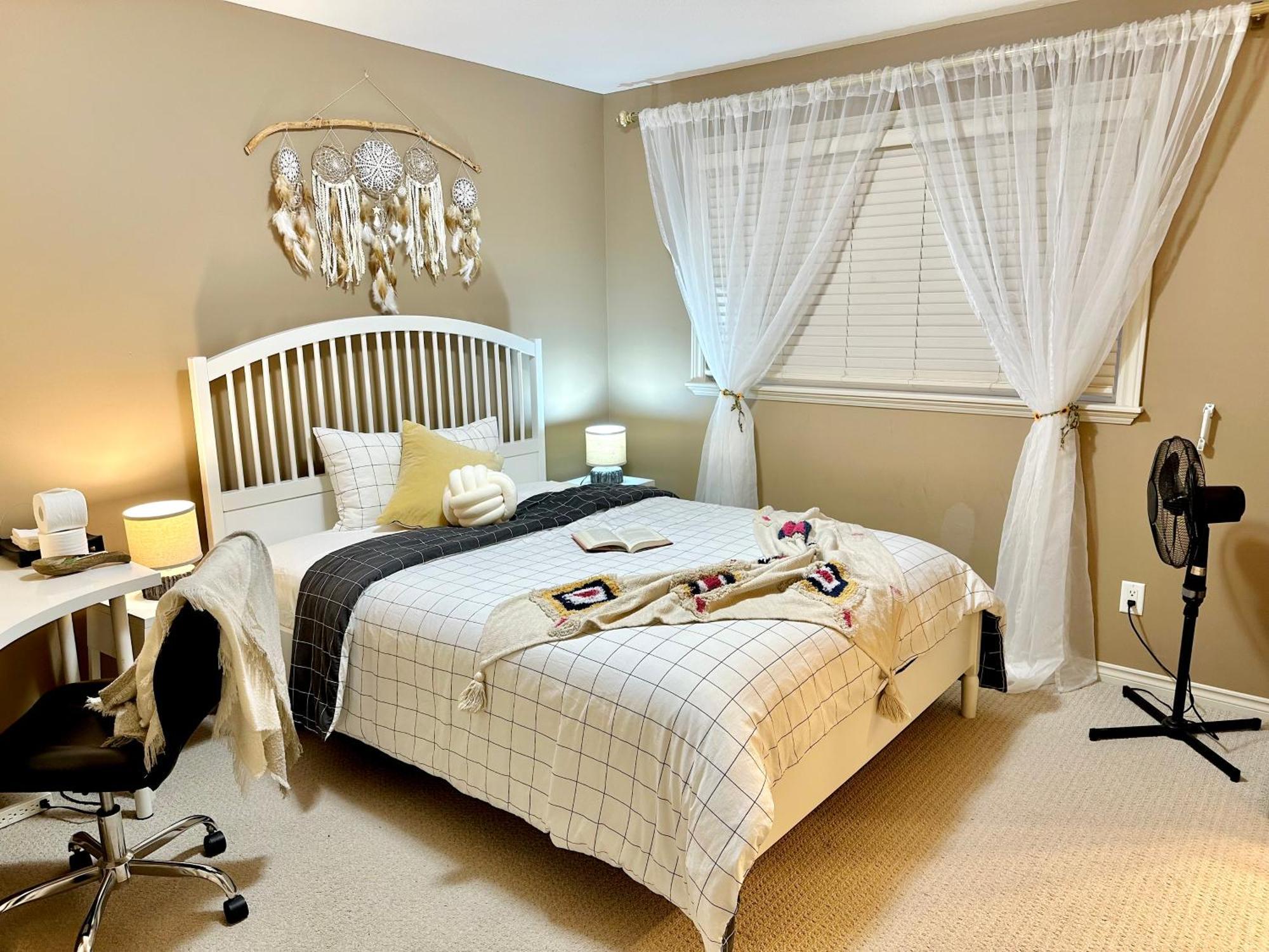 Scorpio House Langley Room B Eksteriør billede